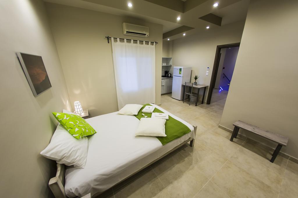 Zonita Guest House Nea Plagia Exterior photo