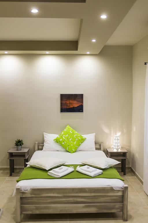 Zonita Guest House Nea Plagia Exterior photo