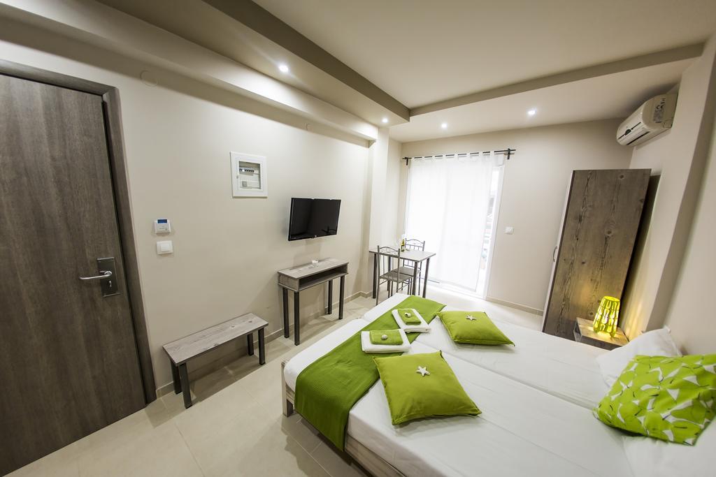 Zonita Guest House Nea Plagia Exterior photo