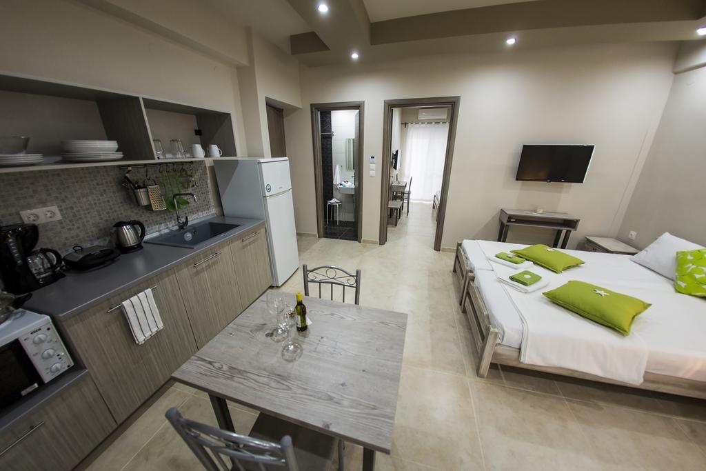 Zonita Guest House Nea Plagia Exterior photo
